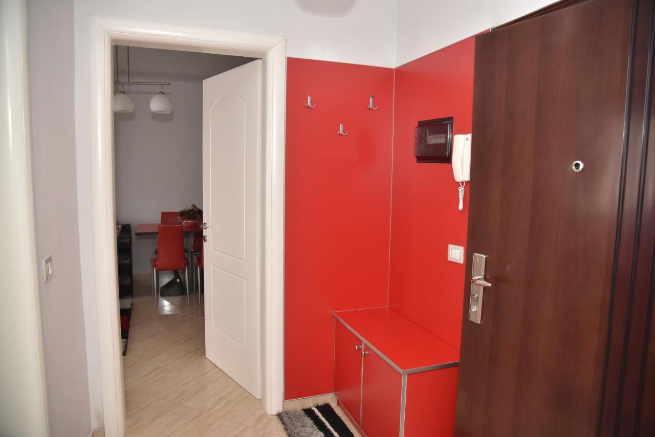 Flowers Apartments Golem  Dış mekan fotoğraf