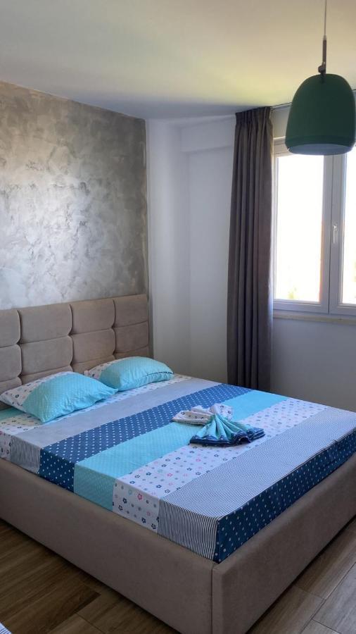 Flowers Apartments Golem  Dış mekan fotoğraf