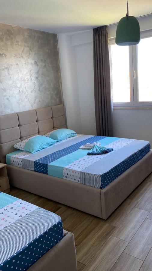 Flowers Apartments Golem  Dış mekan fotoğraf
