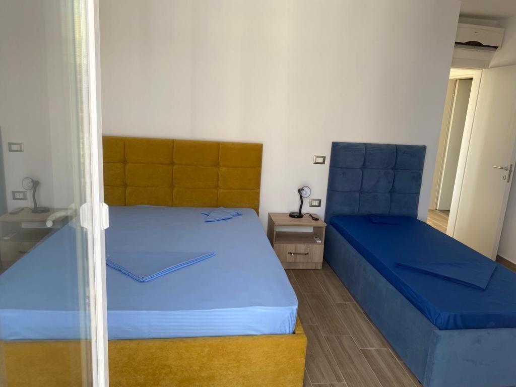 Flowers Apartments Golem  Dış mekan fotoğraf